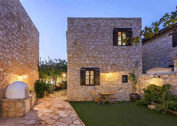 Oinoessa Traditional Boutique Guest Houses