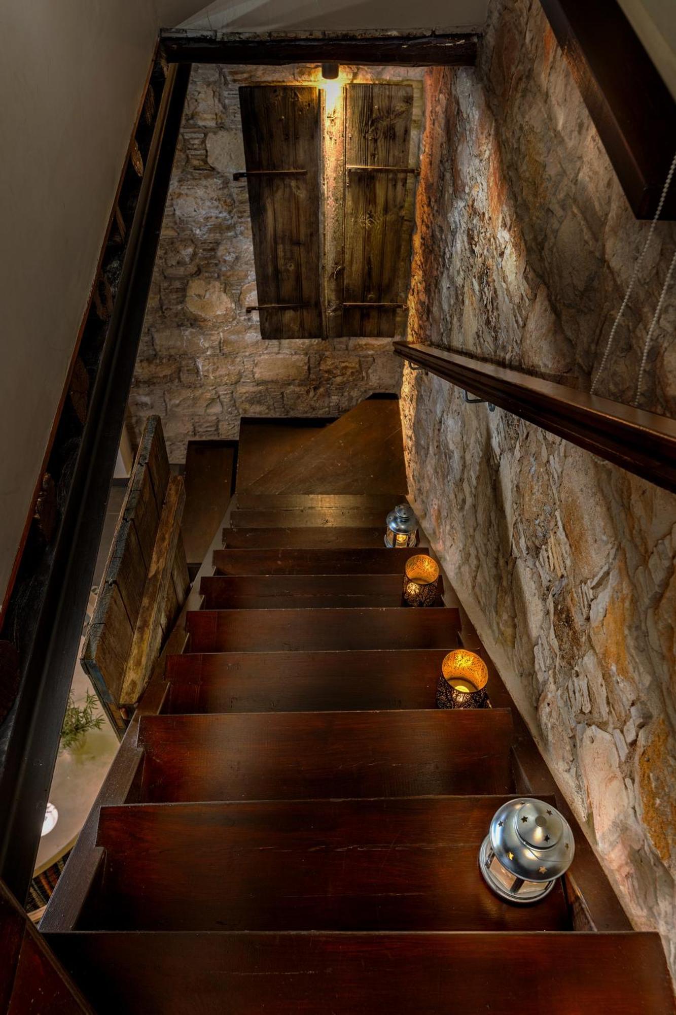 Oinoessa Traditional Boutique Country house *